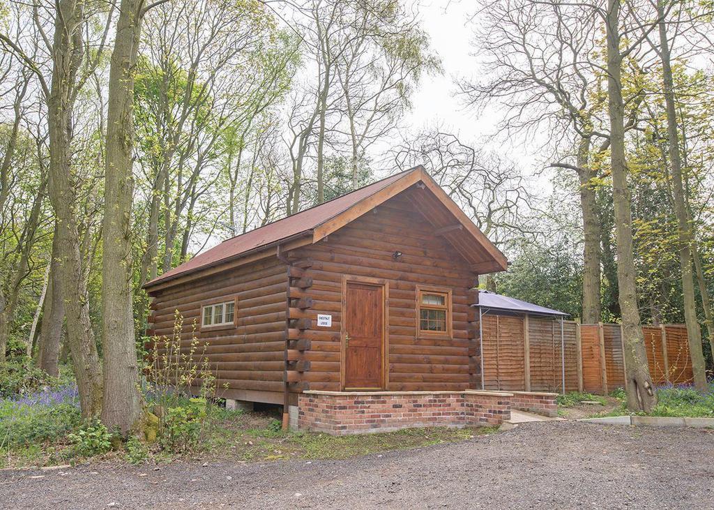 Redbrick Lodges Clipstone Eksteriør bilde