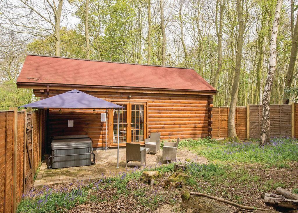 Redbrick Lodges Clipstone Eksteriør bilde