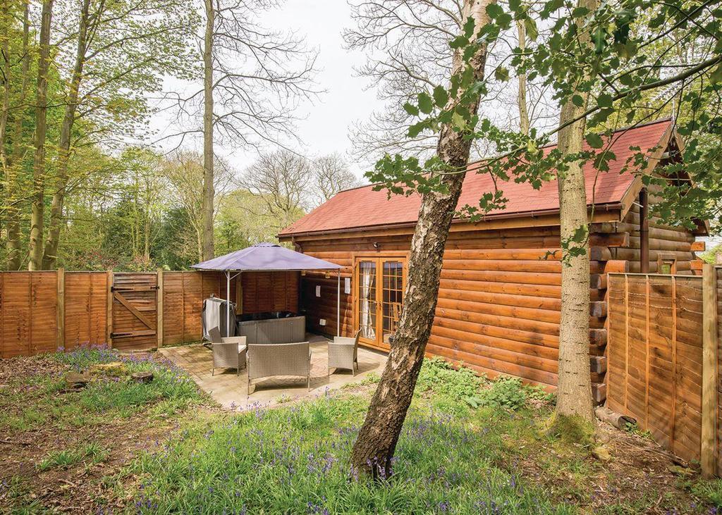 Redbrick Lodges Clipstone Eksteriør bilde